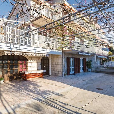 3 Bedroom Amazing Apartment In ماكارسكا المظهر الخارجي الصورة