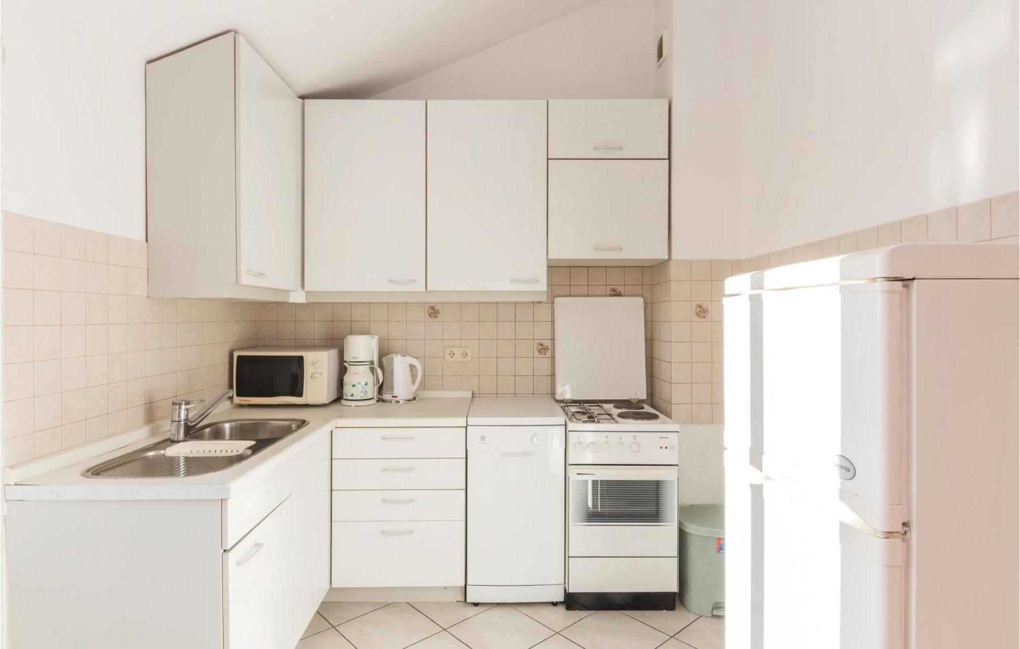 3 Bedroom Amazing Apartment In ماكارسكا المظهر الخارجي الصورة